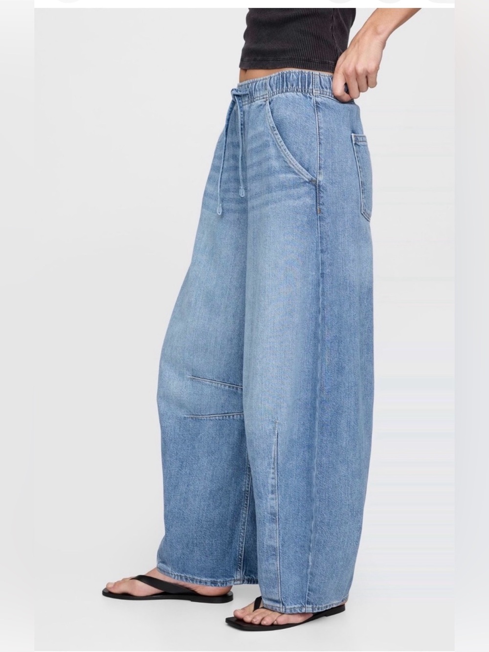 GAP MidRise UltraSoft Easy Horseshoe Jeans